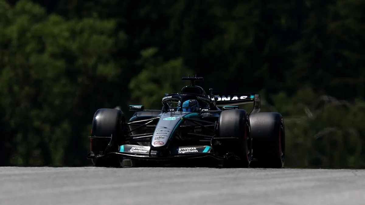 Austria, Russell e Antonelli volano nelle libere 3. Ma la Ferrari di Hamilton è vicina - La Gazzetta dello Sport