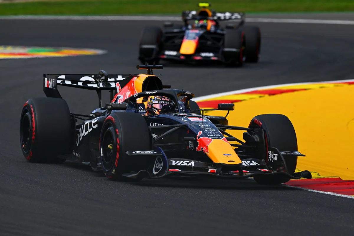 Max si toglie i sassolini dalle scarpe: “Dicevano che mi lamentavo. Ora tutti vedono com’è davvero questa F1” - Motorsport.com