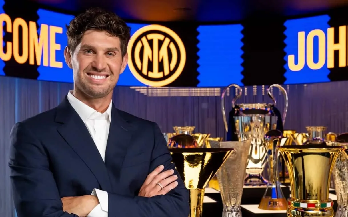 LIVE Mercato: Carnevali: "Stiamo chiudendo adesso per Kolo Muani". L'Inter ufficializza Stones