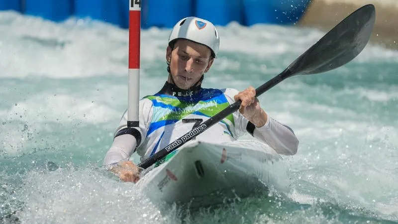 Canoa: mondiali slalom, De Gennaro bronzo nel k1 uomini