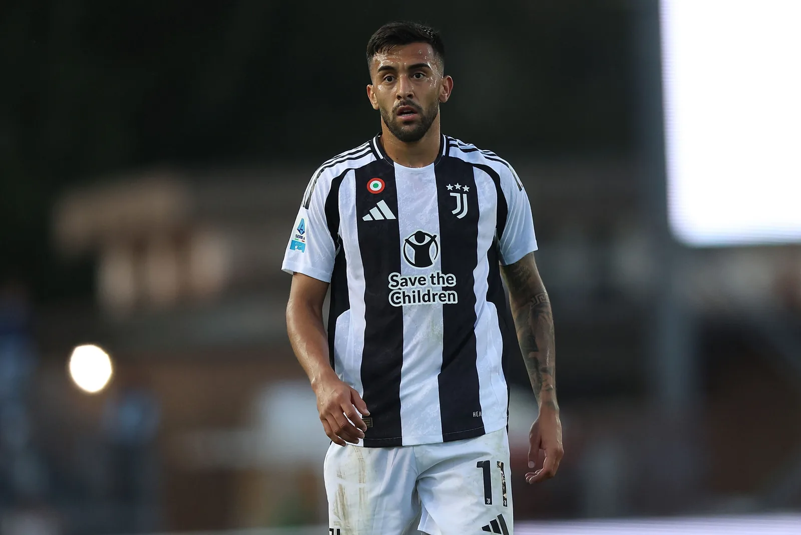 La Juve pensa alle uscite: i due giocatori che potrebbero partire